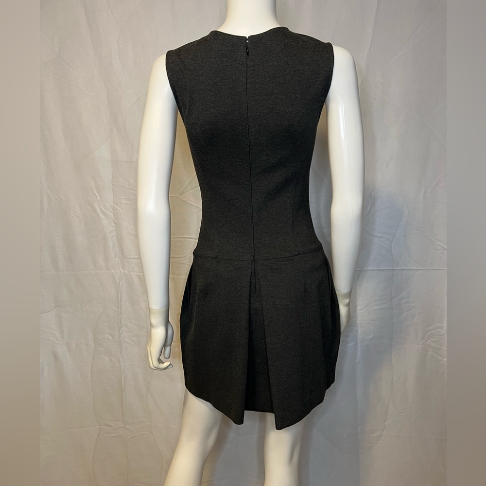 VINCE.EUC. “Ponte” pleated drop waist midi dress.Sleeveless.Charcoal grey.Size 0 - Picture 9 of 15